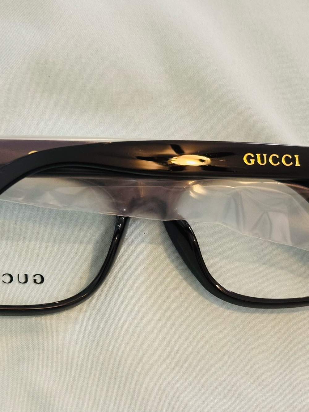 Gucci 8081 Black 52/15/135 Eyeglass Frame/Gucci Eyeglass case/Pouch & cloth - Picture 7 of 10